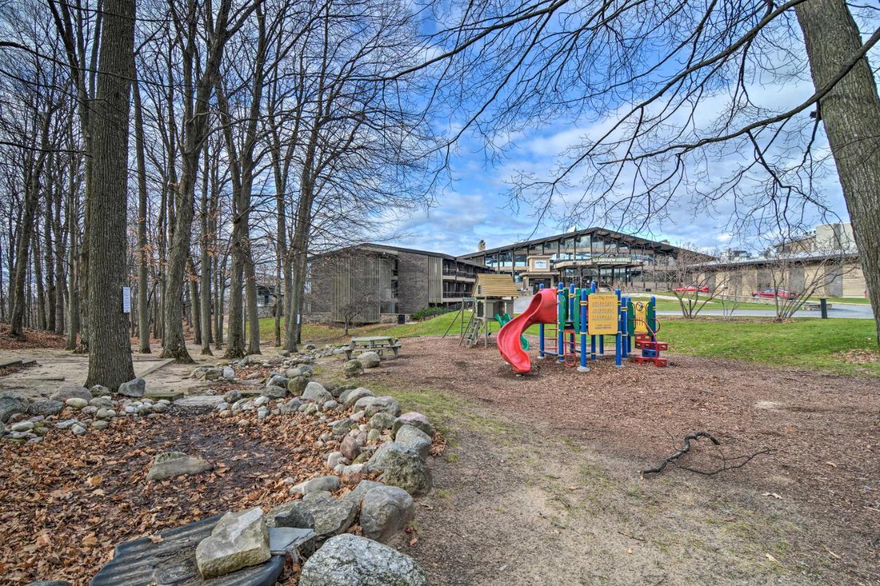 Cozy Bellaire Condo With Balcony - 3 Mi To Skiing! מראה חיצוני תמונה